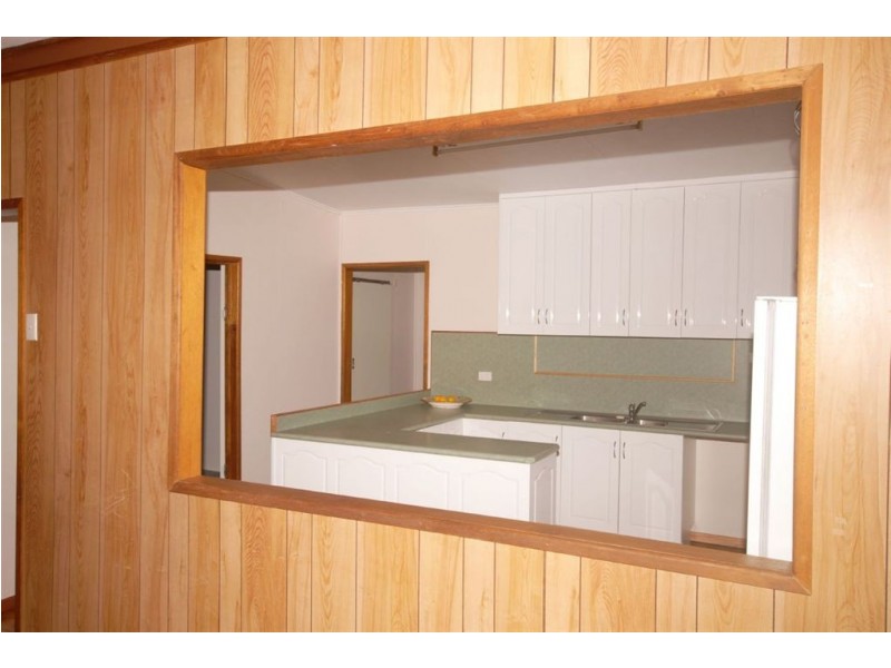 16 Morris Street, Yeppoon QLD 4703