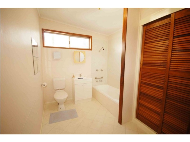 16 Morris Street, Yeppoon QLD 4703