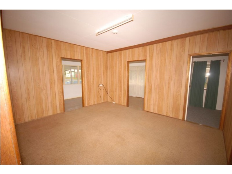 16 Morris Street, Yeppoon QLD 4703