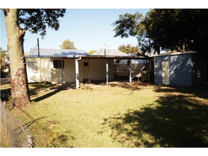 16 Morris Street, Yeppoon QLD 4703