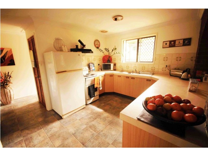 17 Connor Street, Emu Park QLD 4710
