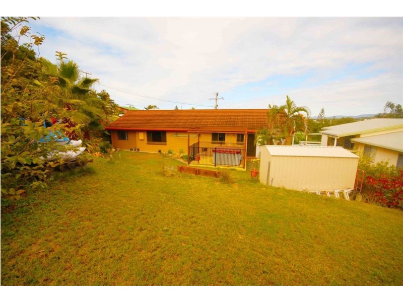 17 Connor Street, Emu Park QLD 4710
