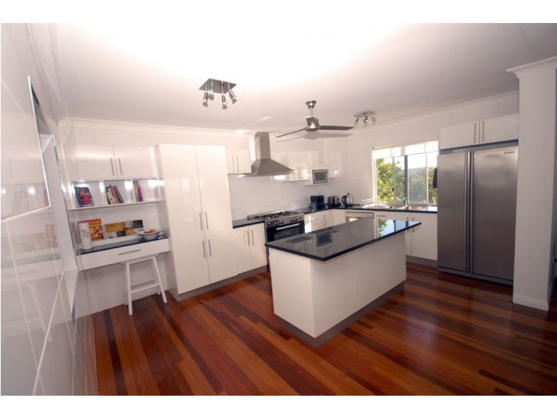 4 Ocean Parade, Yeppoon QLD 4703