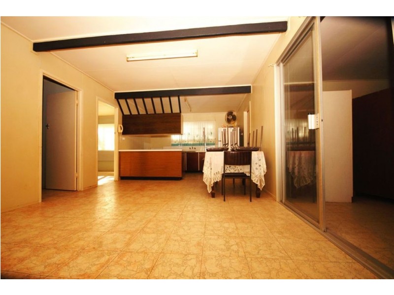 33 Percy Ford Street, Cooee Bay QLD 4703