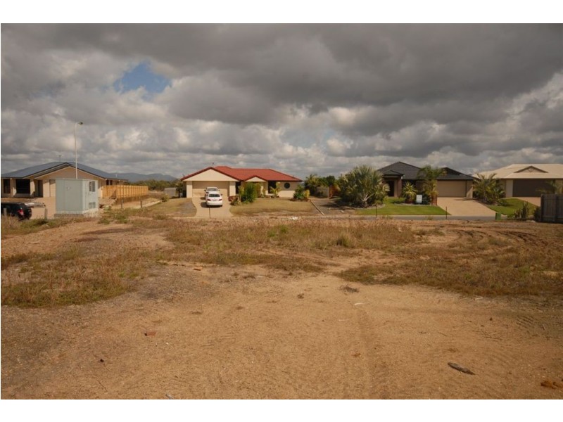 63 Amalfi Drive, Zilzie QLD 4710