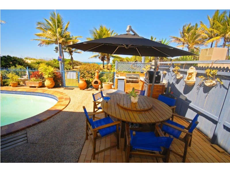 19 Kiama Avenue, Bangalee QLD 4703