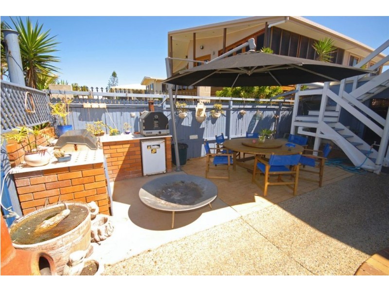 19 Kiama Avenue, Bangalee QLD 4703