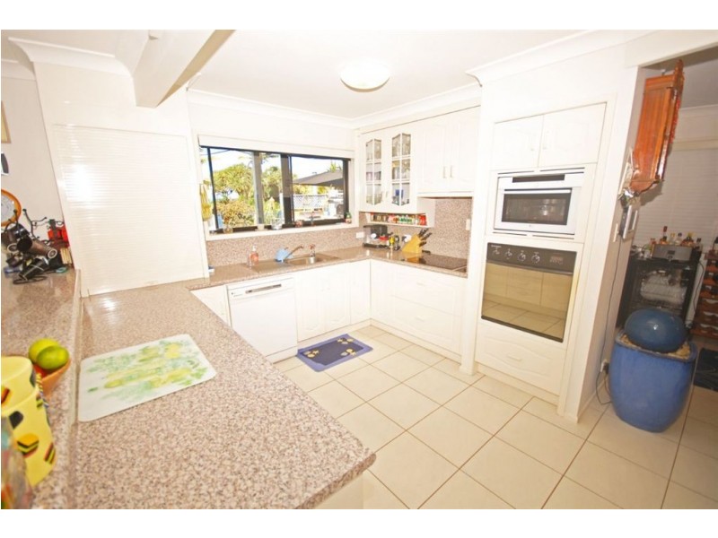 19 Kiama Avenue, Bangalee QLD 4703