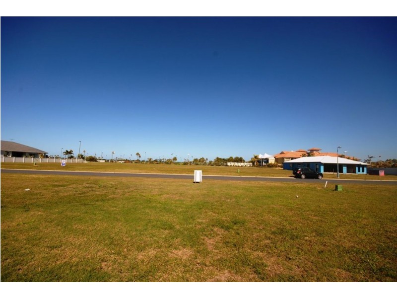 52 Monaco Drive, Zilzie QLD 4710