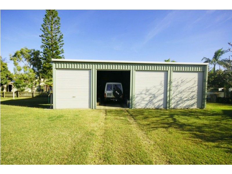 18 Pelican Street, Emu Park QLD 4710