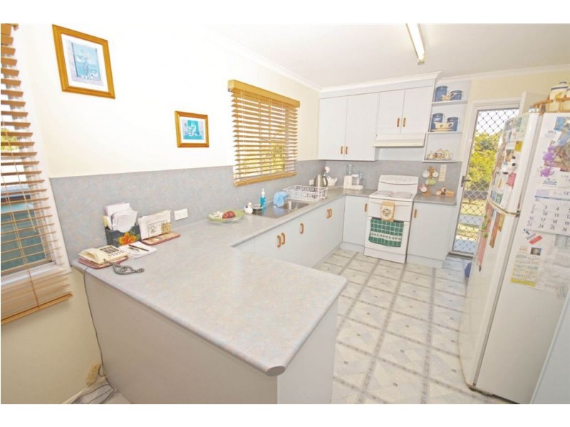 18 Pelican Street, Emu Park QLD 4710