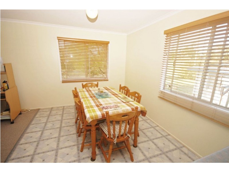 18 Pelican Street, Emu Park QLD 4710