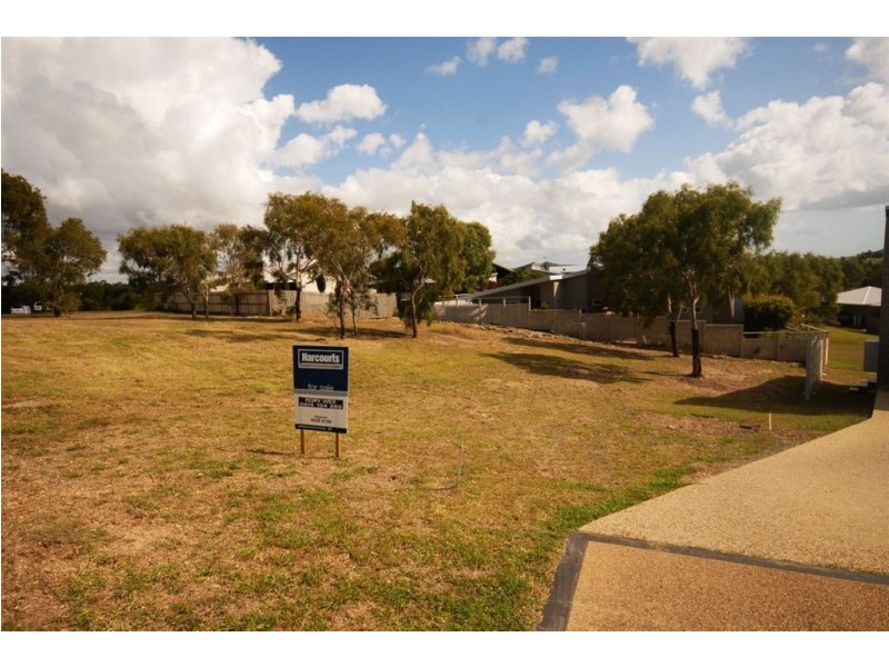 9 Hideaway Road, Zilzie QLD 4710