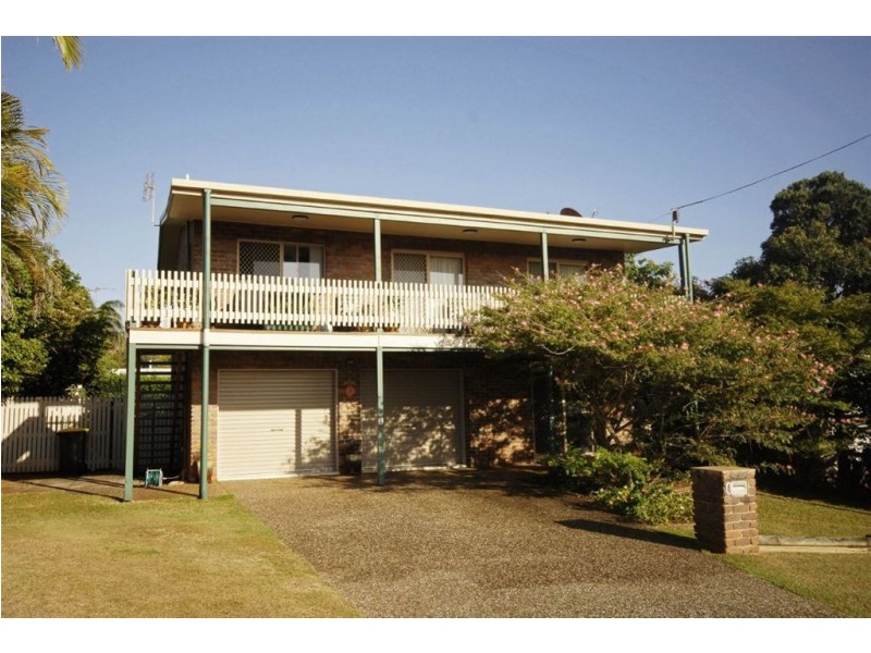 4 Hellas Street, Barlows Hill QLD 4703