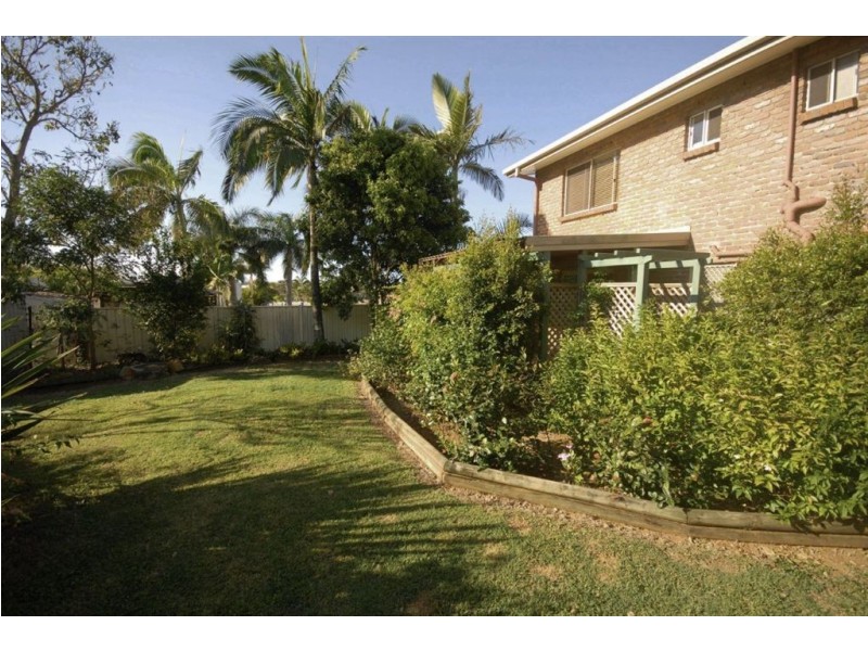 4 Hellas Street, Barlows Hill QLD 4703