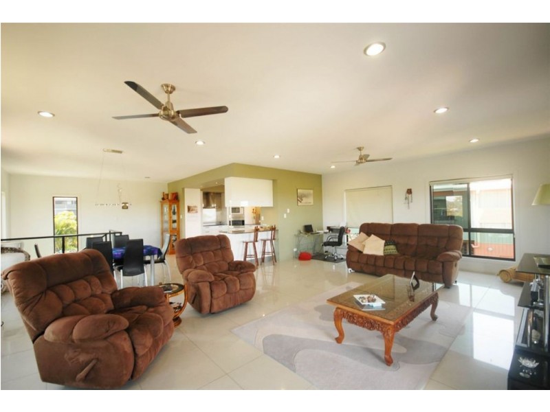 15 Pfaff Street, Yeppoon QLD 4703