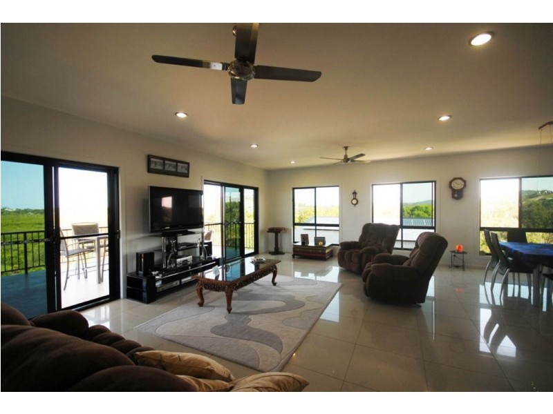 15 Pfaff Street, Yeppoon QLD 4703