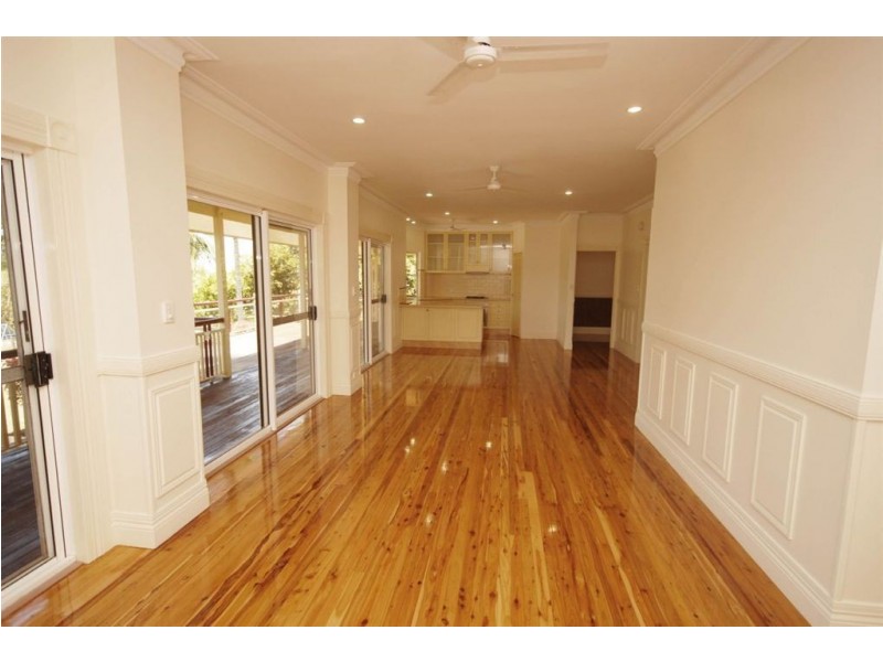 28 Catherine Avenue, Inverness QLD 4703