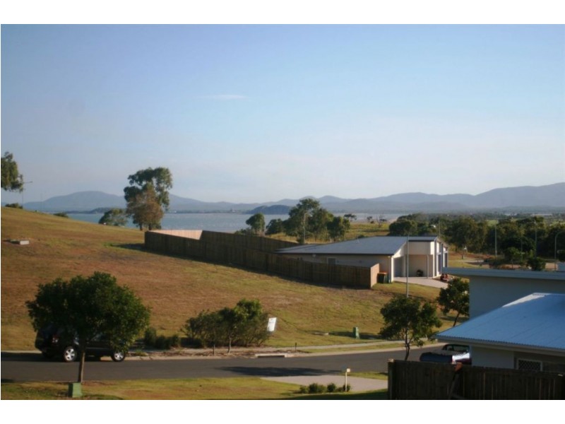 62 Cocoanut Point Drive, Zilzie QLD 4710