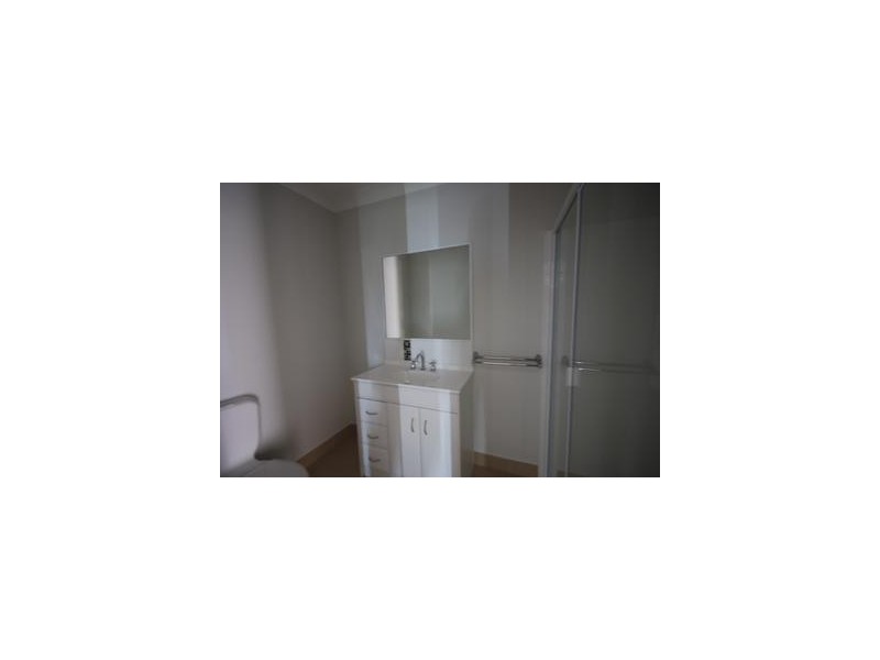 2/11 Priors Pocket Road, Yeppoon QLD 4703