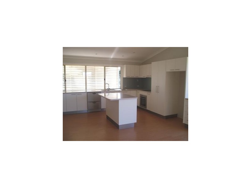 5 Barnes Street, Yeppoon QLD 4703