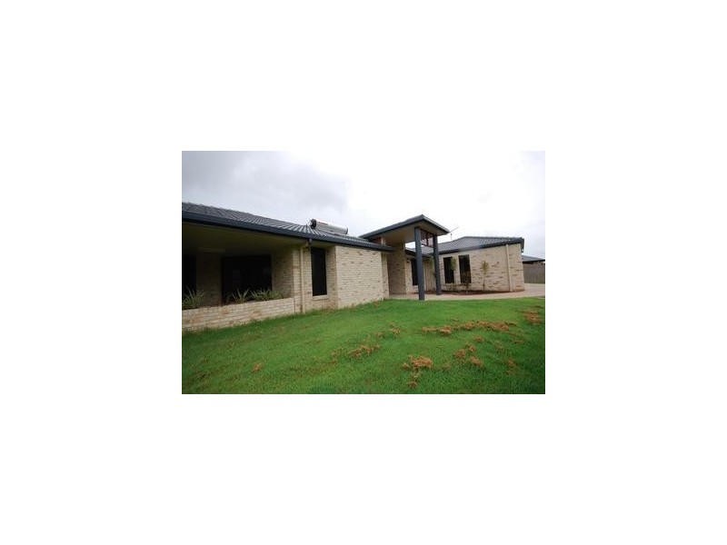 2 Aztec Place, Yeppoon QLD 4703