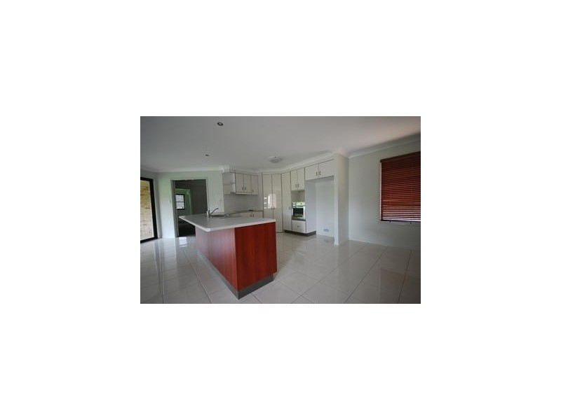 2 Aztec Place, Yeppoon QLD 4703