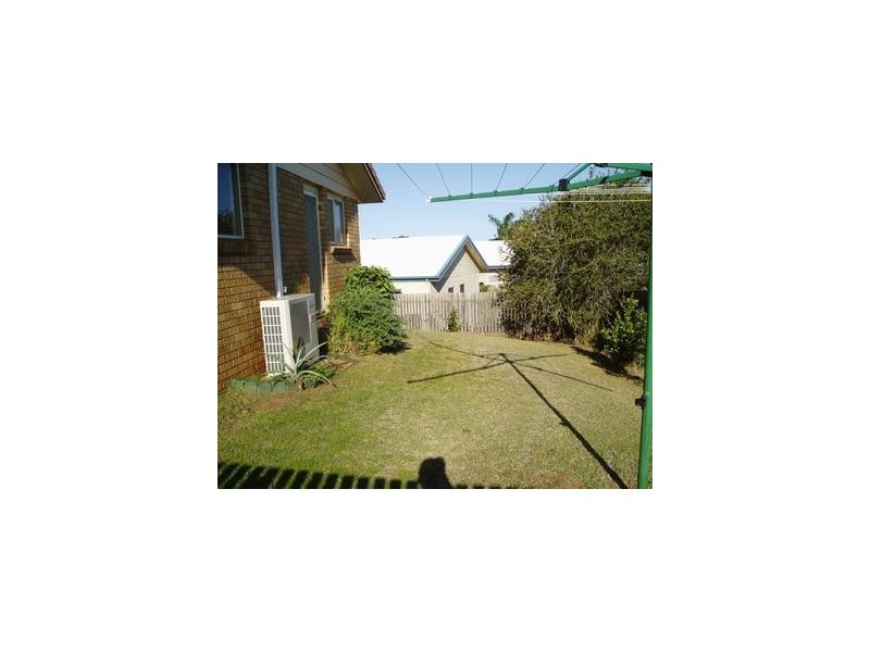 1/3 Rita – May, Yeppoon QLD 4703