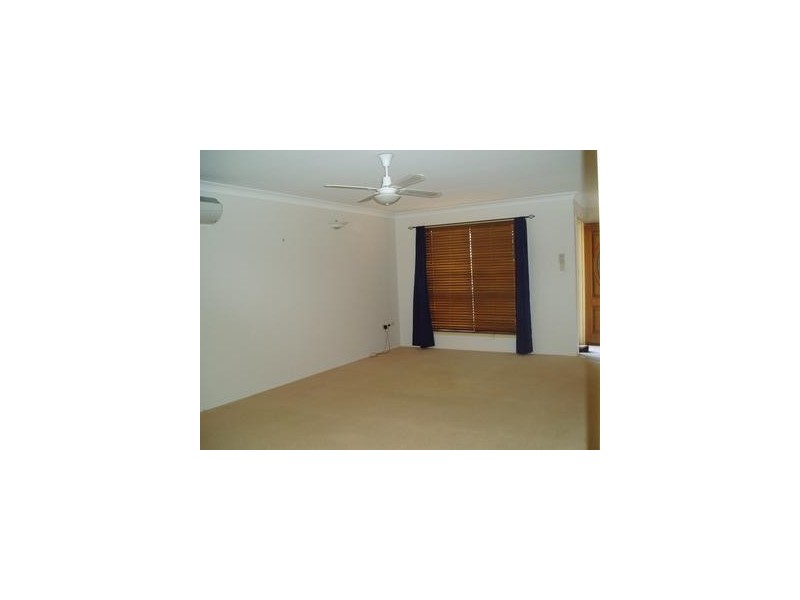 1/3 Rita – May, Yeppoon QLD 4703