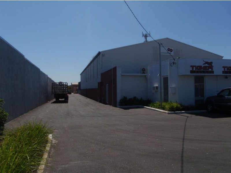 99 Robinson Avenue, Belmont WA 6104