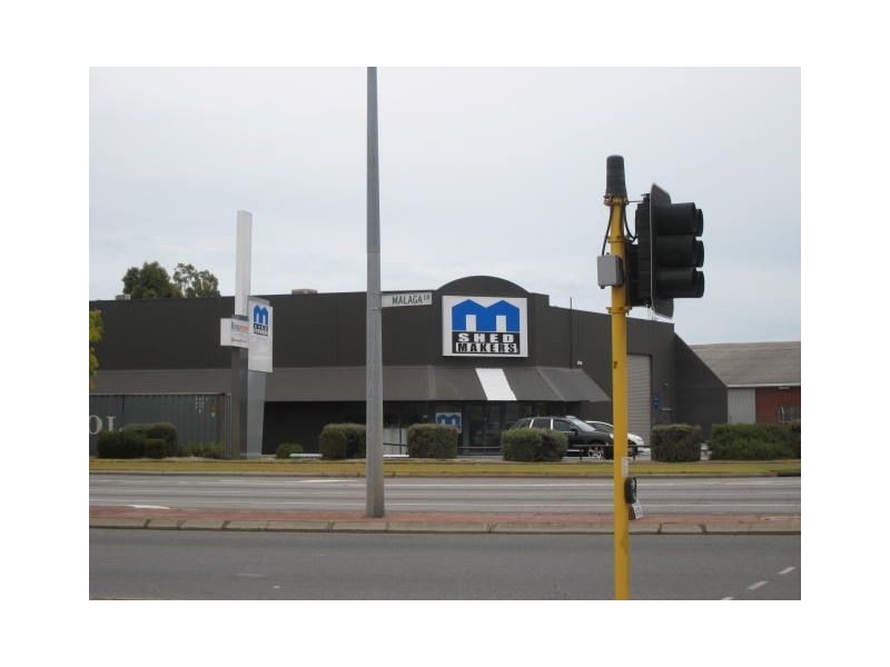 64 Malaga Drive, Malaga WA 6090