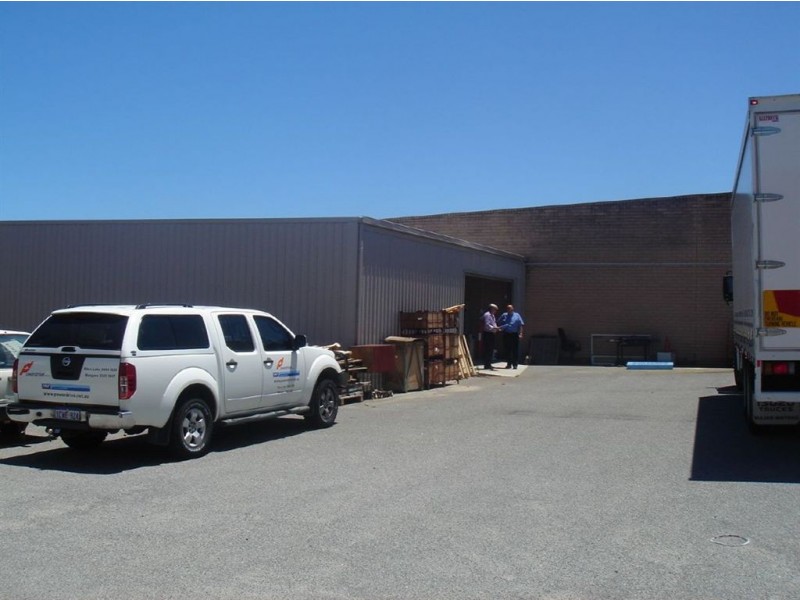 40 Port Kembla Drive, Bibra Lake WA 6163