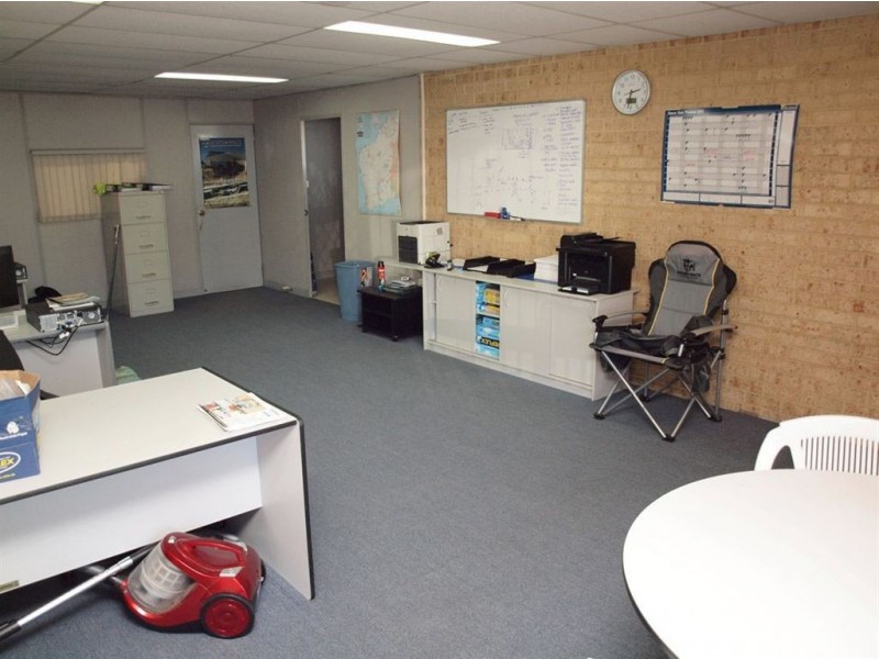 1/38 Tennant Street, Welshpool WA 6106