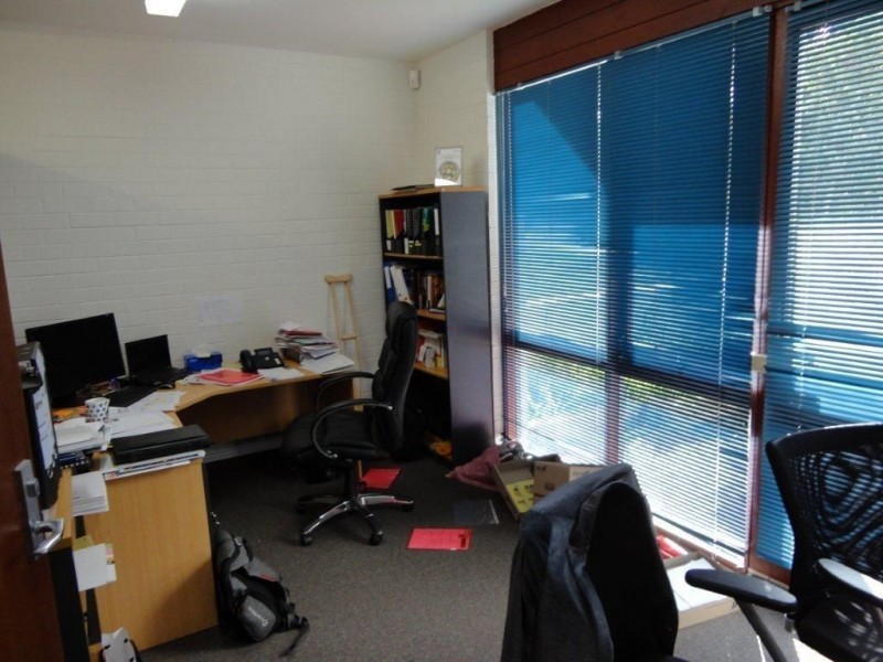 2 Leura Street, Nedlands WA 6009