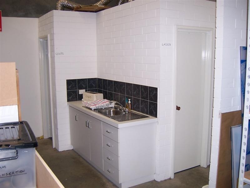 Unit 3,10 Wittenberg Drive, Canning Vale WA 6155