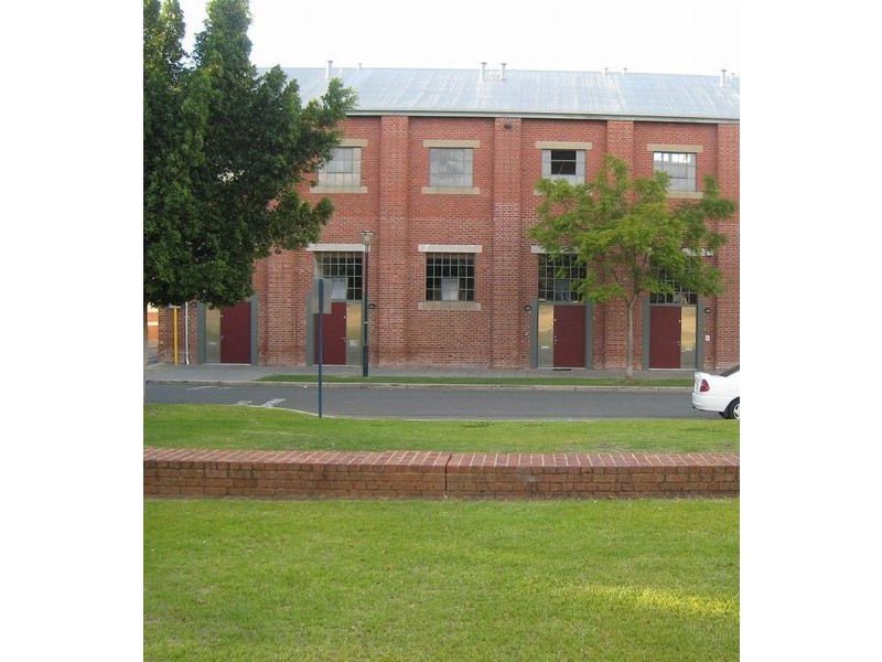 14 Saunders Street, East Perth WA 6004