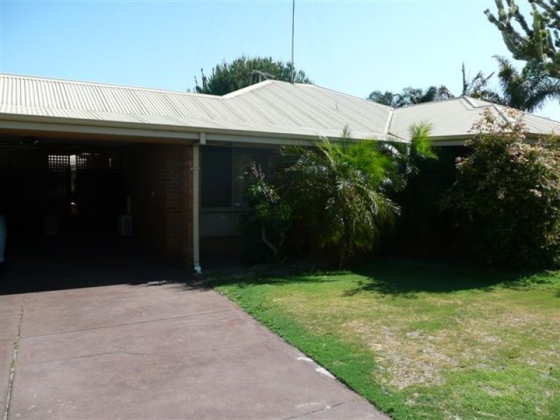 62 Farrington Road, Leeming WA 6149