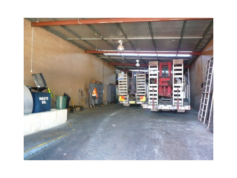 Unit 1, 11 Ulm Street, Osborne Park WA 6017