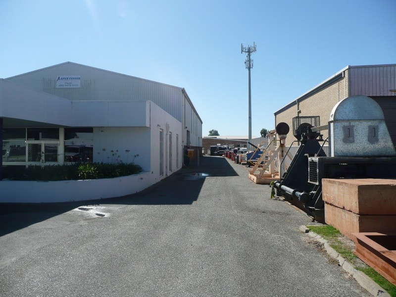 99 Robinson Avenue, Belmont WA 6104