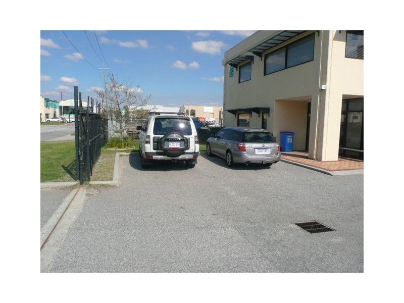 18 Narloo Street, Malaga WA 6090