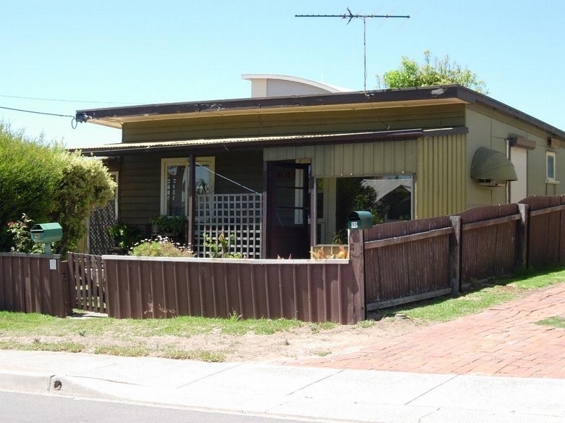 34 Benny Avenue, Port Noarlunga SA 5167