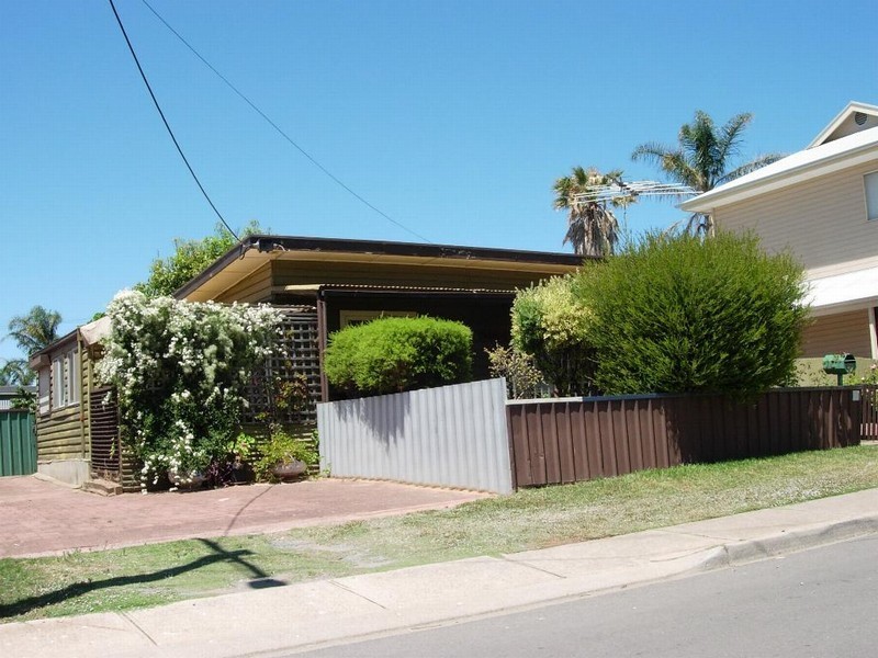 34 Benny Avenue, Port Noarlunga SA 5167