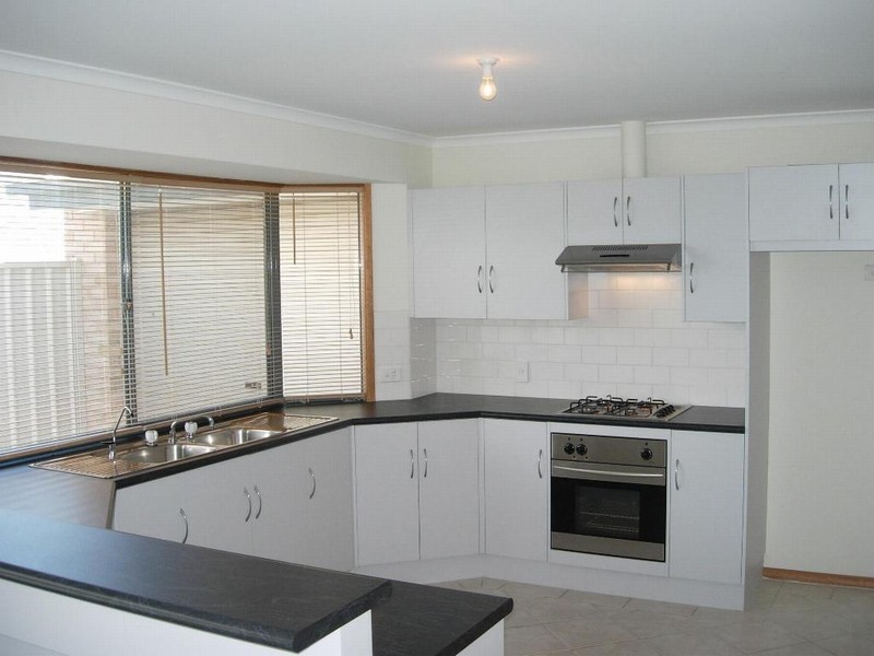 42 Davis Avenue, Christies Beach SA 5165