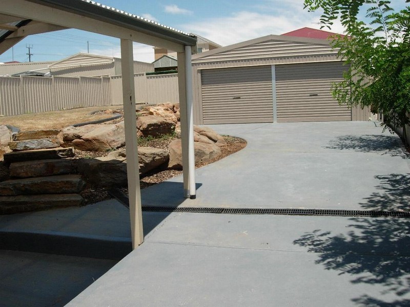 42 Davis Avenue, Christies Beach SA 5165