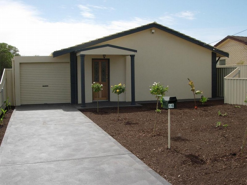 16 Chynoweth Avenue, Hackham SA 5163