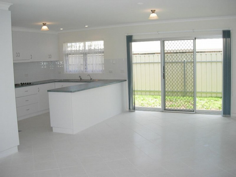 16 Chynoweth Avenue, Hackham SA 5163