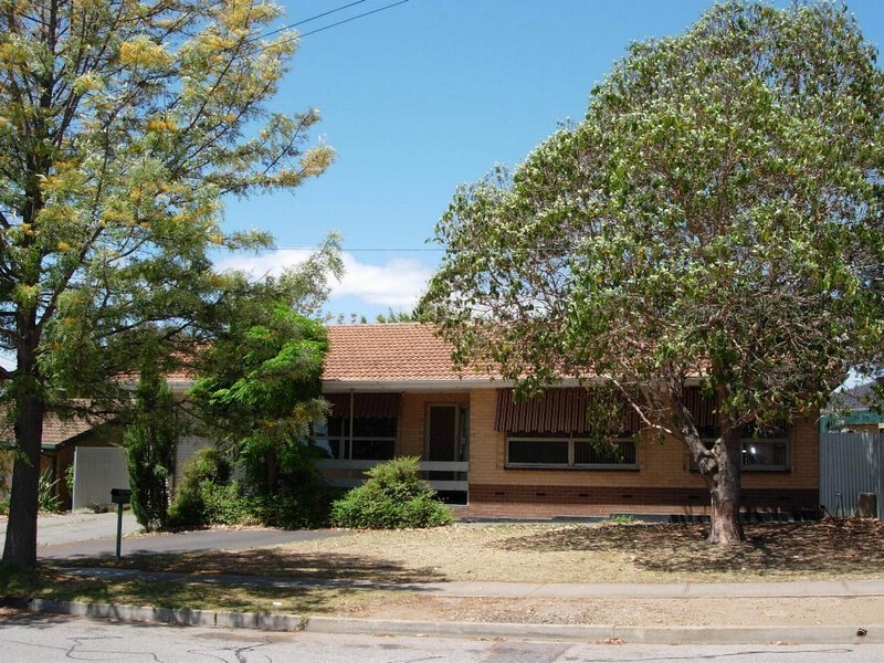32 Ringwood Road, Morphett Vale SA 5162
