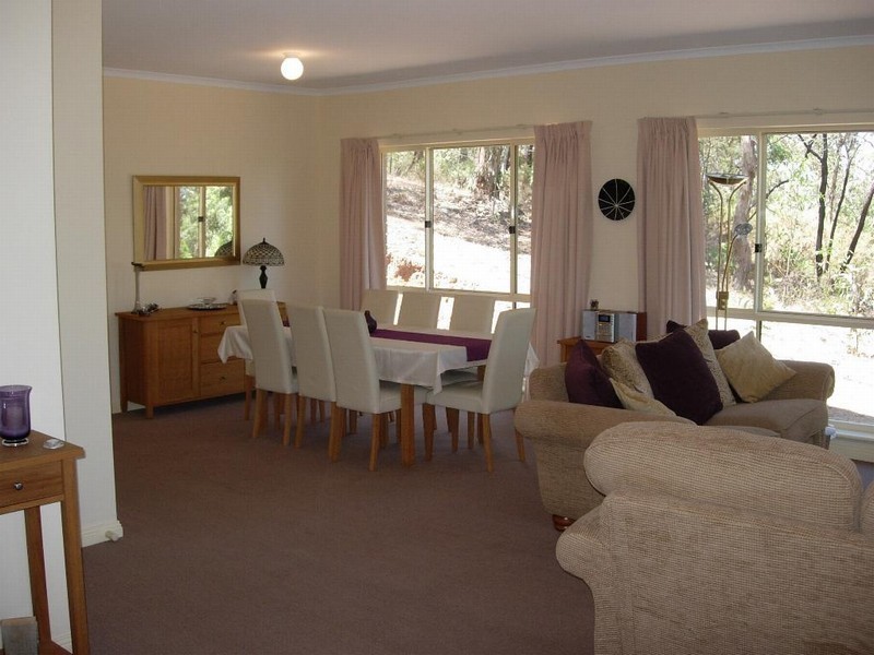 4 Mt Malvern Road, Chandlers Hill SA 5159