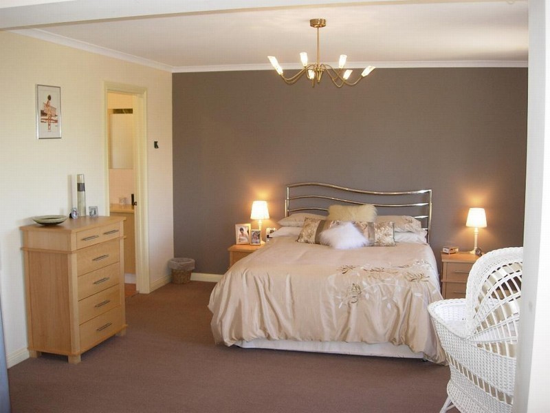4 Mt Malvern Road, Chandlers Hill SA 5159