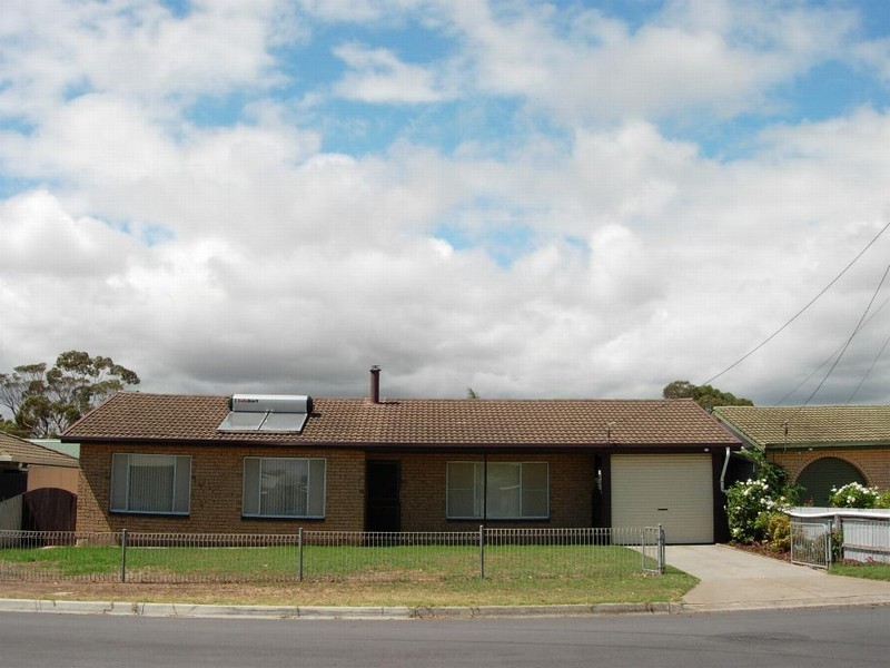 44 Trim Crescent, Old Noarlunga SA 5168